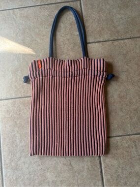 Veraloop Striped Pink and Navy Knit Tote Bag - Casual Women's Shoulder Bag